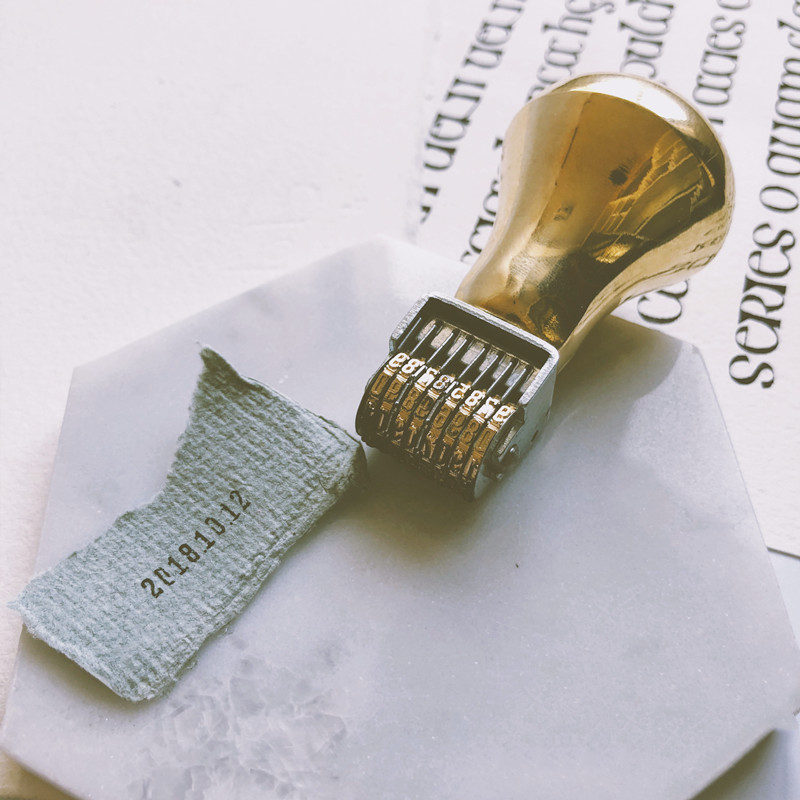 Retro Roller Date Stamp Copper - Rubber Date Stamp 评论和价格